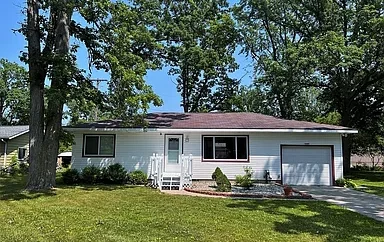 2 -Bedroom Single family home in Bay City